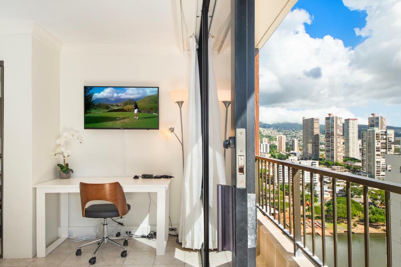 Royal Garden At Waikiki Apartment โฮโนลูลู ภายนอก รูปภาพ